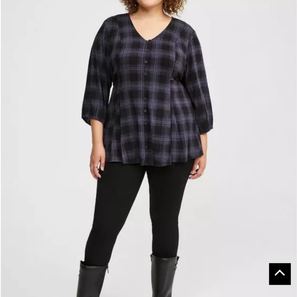 Torrid Fit and Flare Top - Picture 3 of 6